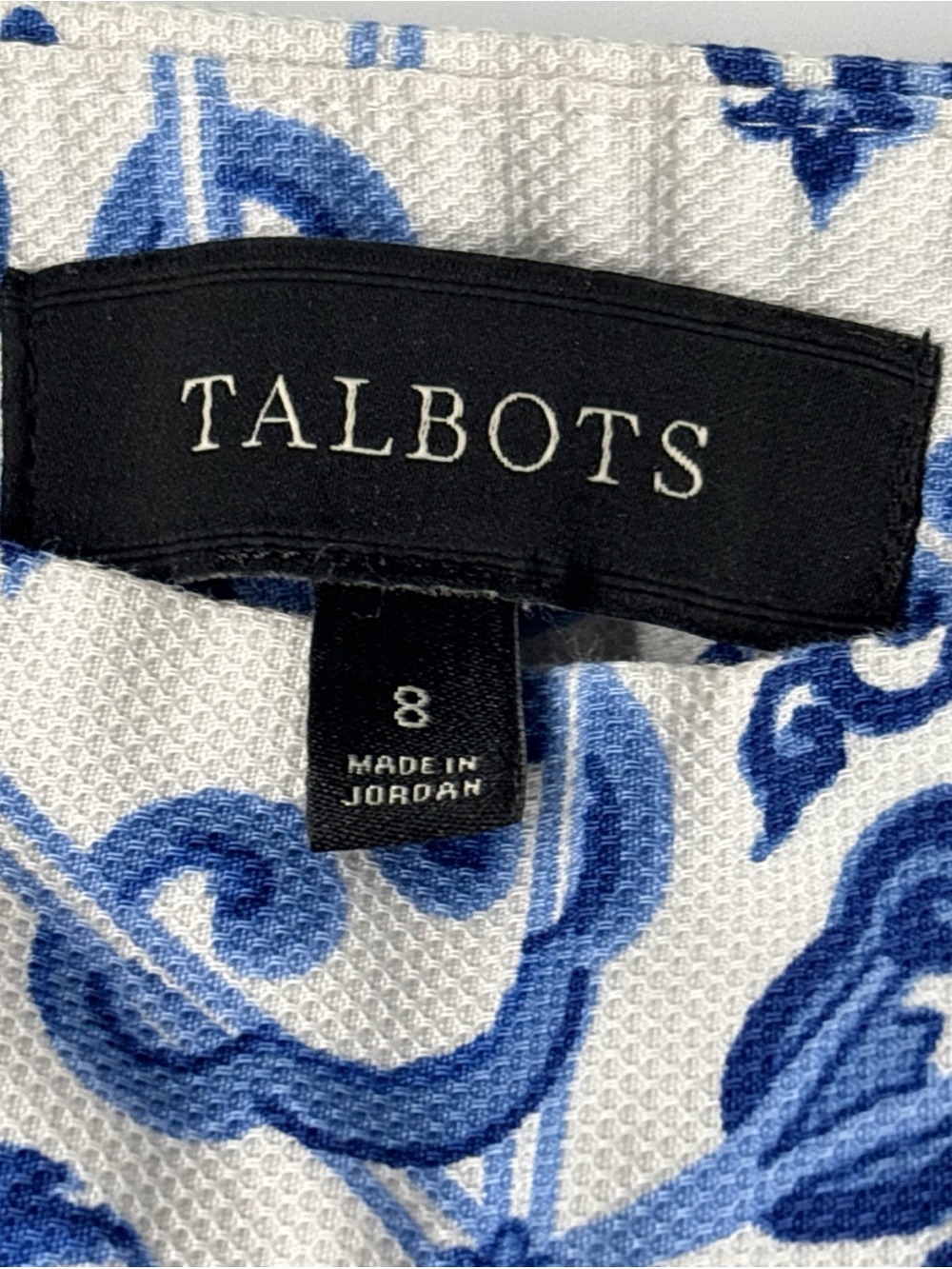 Sz 8 Talbots White women’s Pants with Blue Tile Print used w defect: stain - Picture 4 of 15